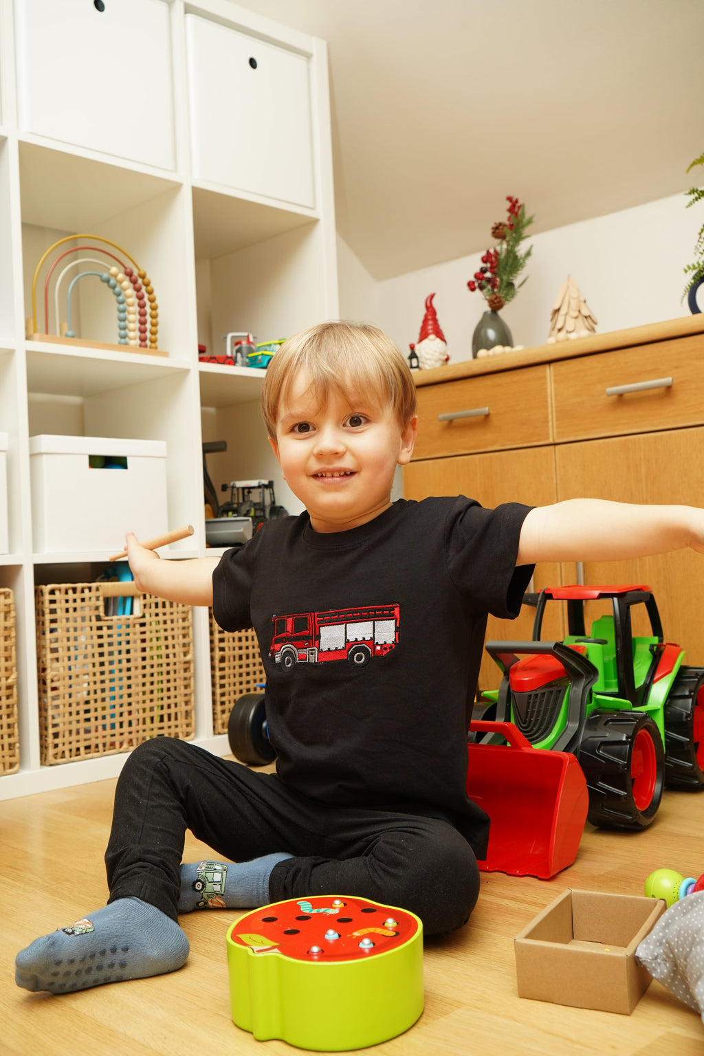 Dětské triko s výšivkou podle obrázku